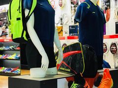 -YONEX苗江运动城(源深店)
