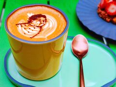 卡布奇诺-潮一不贰·法式甜品·生日蛋糕·西式简餐(外滩店)