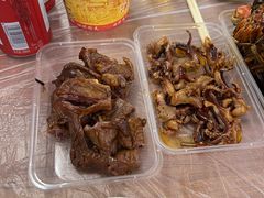 -蓝精灵饺子店