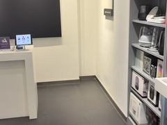 -Apple授权专营店(宝山万达店)
