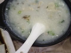 -新东源国际酒店·新东源食坊(沙井店)