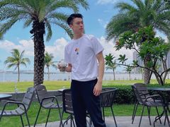 -星巴克(珠海仁恒滨海中心店)