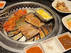 -木槿花韩式炭烤·熟成肉工坊(孙文东路店)