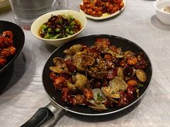 -巴厘龙虾·榜首油焖大虾(音乐学院·沿江酒馆店)