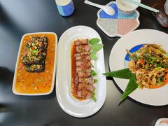 -桥边小楼·手工云南菜·古城观景小楼