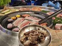 -哈哈碳都·牛肋条无限自助烤肉(宝龙店)