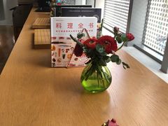 -蔚来中心(北京中关村店)