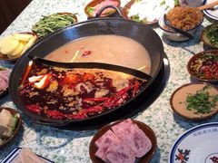 -鸿姐老火锅(花园路店)