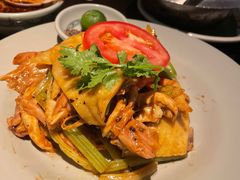 越式盐焗麻油鸡-大头虾越式风味餐厅(光明广场店)