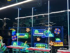 -INLANG饮浪室内冲浪(苏河湾万象天地店)