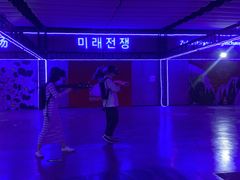 -未来战场·大空间VR·轰趴·团建(常营店)