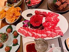 -捞王锅物料理(上海世茂广场店)