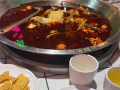 -蛙一刀·麻椒鱼火锅(金仙桥店)