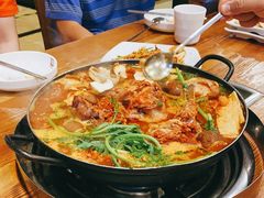 -喇喇排骨火锅·传统韩式脊骨汤(望京西园总店)