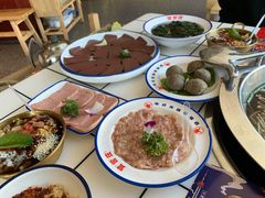 -贤合庄卤味火锅(济南泉城路店)