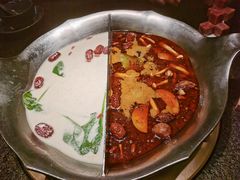 -湊湊火锅·茶憩(打浦桥日月光店)