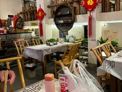 -霄汉牛三鲜湖北砂锅菜(万松园2店)