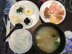 -桥香园云南过桥米线(金马碧鸡店)
