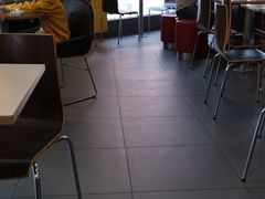 大堂-麦当劳(长江西路得来速店)