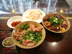 -谢老五跷脚牛肉·非遗传承店