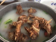 -亿诣蝎府炸酱面羊蝎子火锅(酷车小镇店)