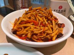 -吕氏疙瘩汤·海鲜新鲁菜(凯德mall新都心店)