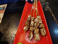 外脆里嫩烤芒鱼腩-老表记广西宵夜螺蛳鸭脚煲(西大店)