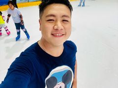 -正佳冰河湾真冰滑冰场