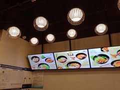 -陕味食族(西小口路店)