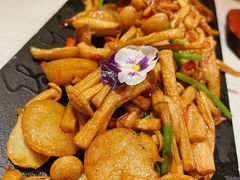 灵菇爆澳带-荟廷·晶萃(陆家嘴尚悦湾店)