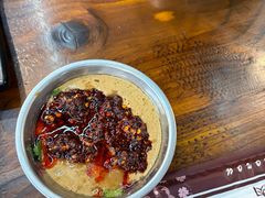 芝麻酱-韩风烤牛肉冷面店