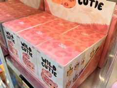 -泡泡玛特POPMART(侨福芳草地店)