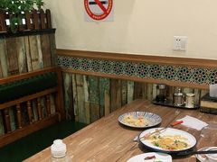 -清真·玛丽亚新疆菜主题餐厅(浙江中路店)