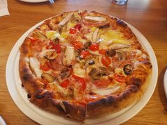 -城市大道红炉披萨烘焙坊