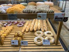 -BROAD面包路·欧式面包(龙湖时代C馆店)