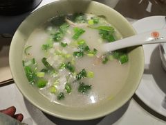 羊肉汤-丁里羊肉小镇(天鹅湖总店)