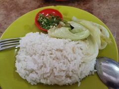 -直落玻璃（瓦煲）肉骨茶