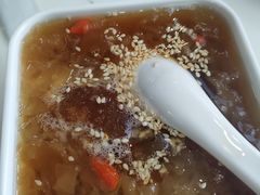 -凤凰路何眼镜香辣蟹(花果园店)