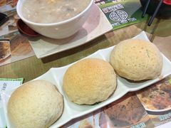 酥皮焗叉烧包-添好运点心专门店(北角店)