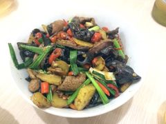 爆炒猪肝-老游独一佳湘菜馆(高新四路店)