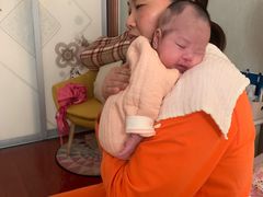 -爱的果实月嫂育婴师(世纪东方店)