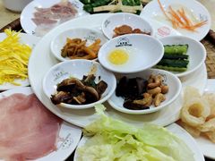 -桥香园云南过桥米线(金马碧鸡店)