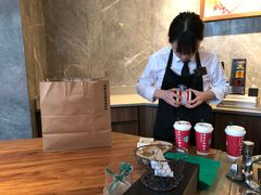 -星巴克臻选(南京艾尚天地店)