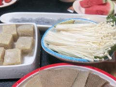 -牛品荟牛肉火锅(新城广场店)