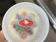 -白玉兰食品(中山公园龙之梦店)