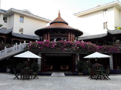 中庭-三亚亚龙湾雅高美爵酒店