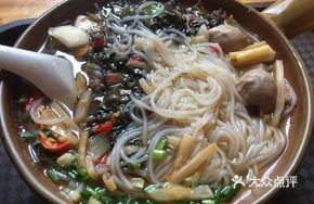 Beef Hot Pot Noodles