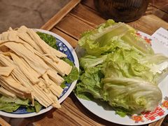 -旧街市鲜货老火锅(大光路店)