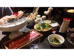 -佬土鹅肠火锅(解放路店)