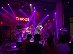 -TZ House音乐现场(茅台店)